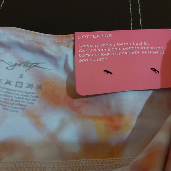 Womens Gottex Studio Capris by Gottex Studio in Coral Shine - Picture 11 of 11